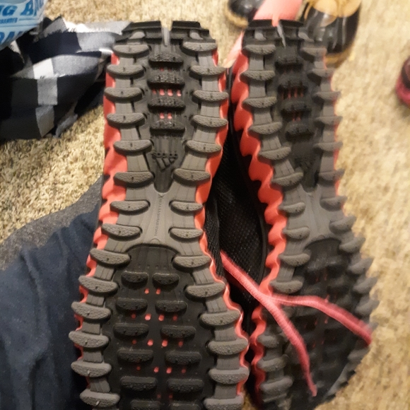 ADIDAS WOMEN'S RUNNING SHOES SIZE  10 - Picture 4 of 4